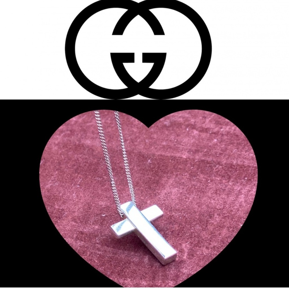 Gucci Silver Cross Pendant Necklace - Picture 3 of 12